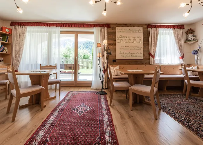 Bed and Breakfast Les Gomines Bb***** San Vigilio Di Marebbe